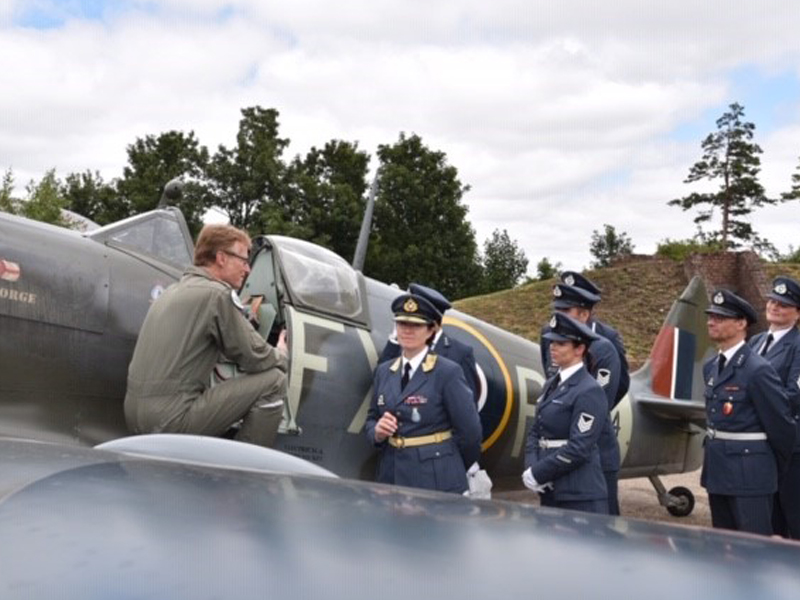 Head of RNAF and personnel from today’s 331 and 332 Squadrons, with Spitfire in dispersal area their veterans flew from in WW2