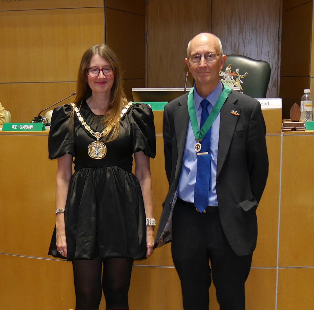 Chairman of Council Cllr Louise Mead and Cllr Les Burrows